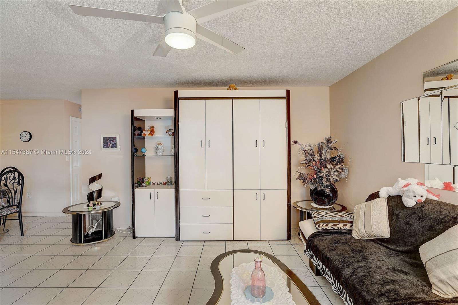 16801 NE 13th Ave 108, Miami, Florida 33162, 1 Bedroom Bedrooms, ,1 BathroomBathrooms,Residential,For Sale,16801 NE 13th Ave 108,A11547387