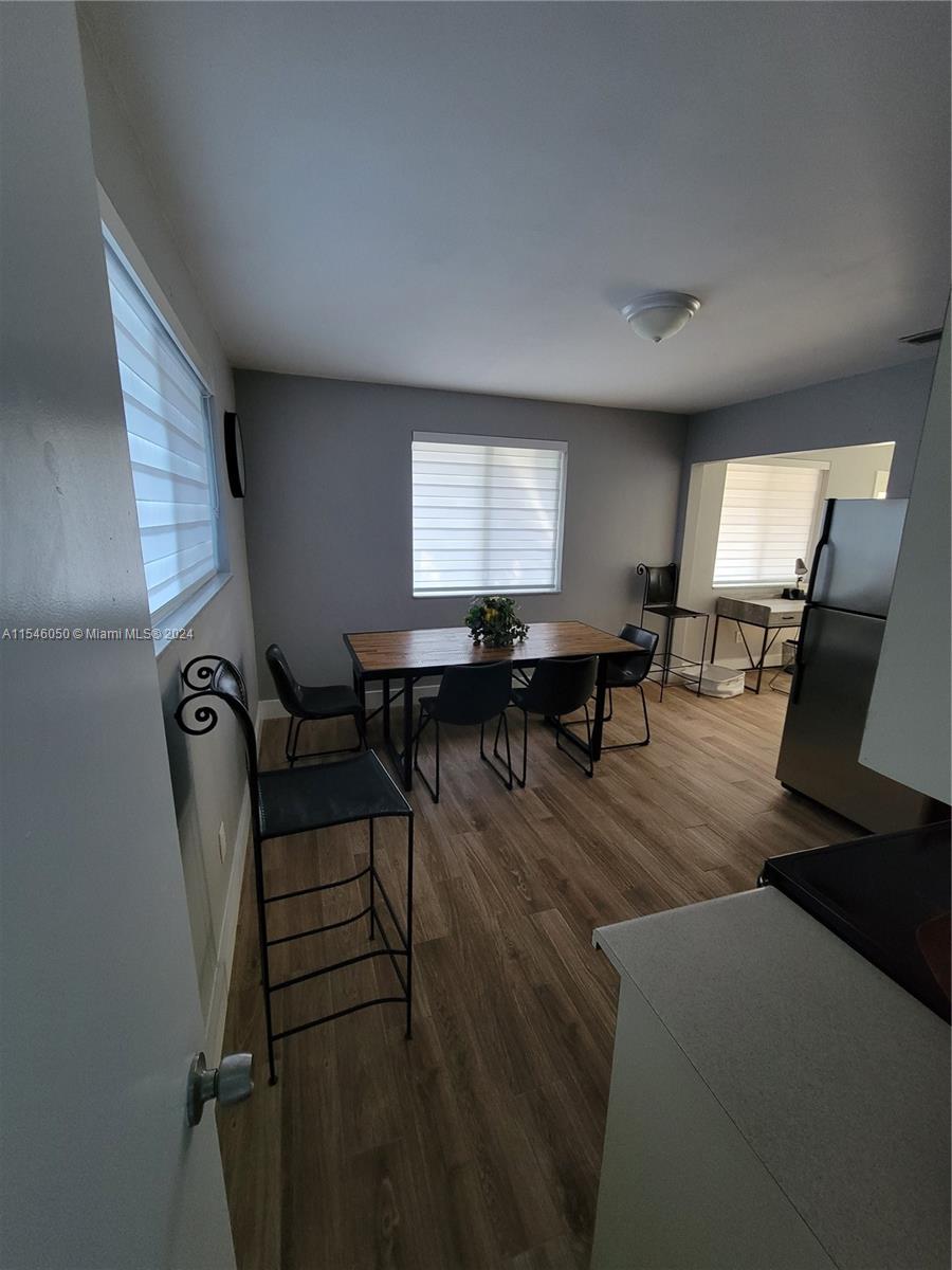 2739 SW 34th Ave 2739, Miami, Florida 33133, 2 Bedrooms Bedrooms, ,1 BathroomBathrooms,Residentiallease,For Rent,2739 SW 34th Ave 2739,A11546050