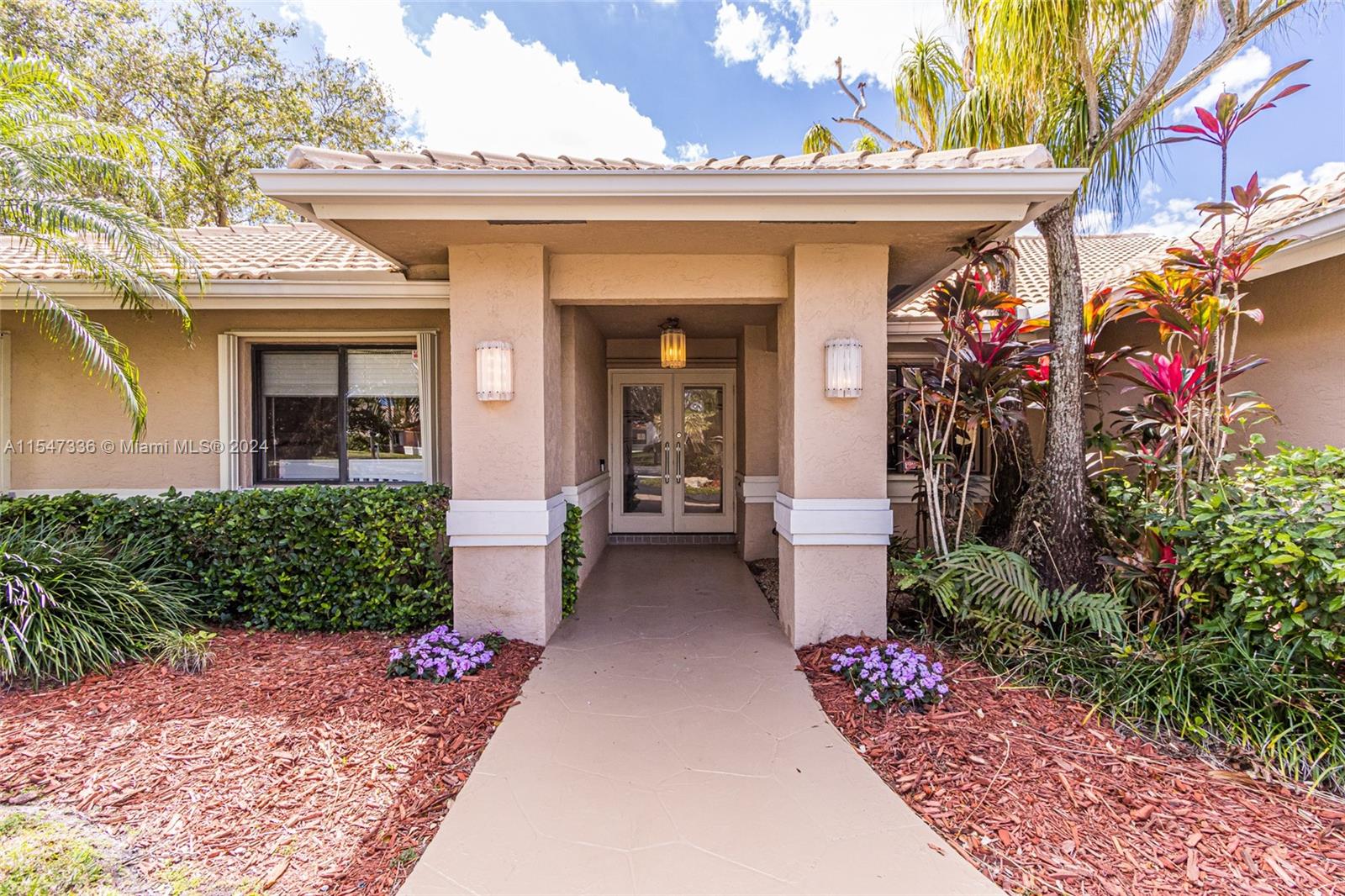 Jacaranda Lakes Homes for Sale New Home Listings