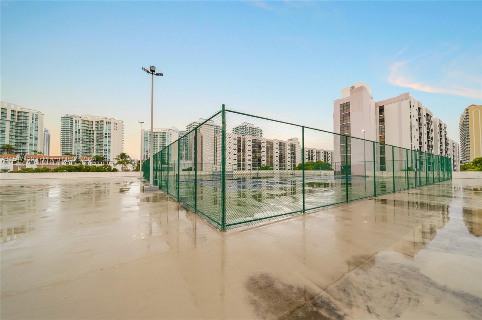 17021 Bay Rd, Sunny Isles Beach, FL, 33160 United States, 3 Bedrooms Bedrooms, ,2 BathroomsBathrooms,Residential,For Sale,Bay Rd,A11547429