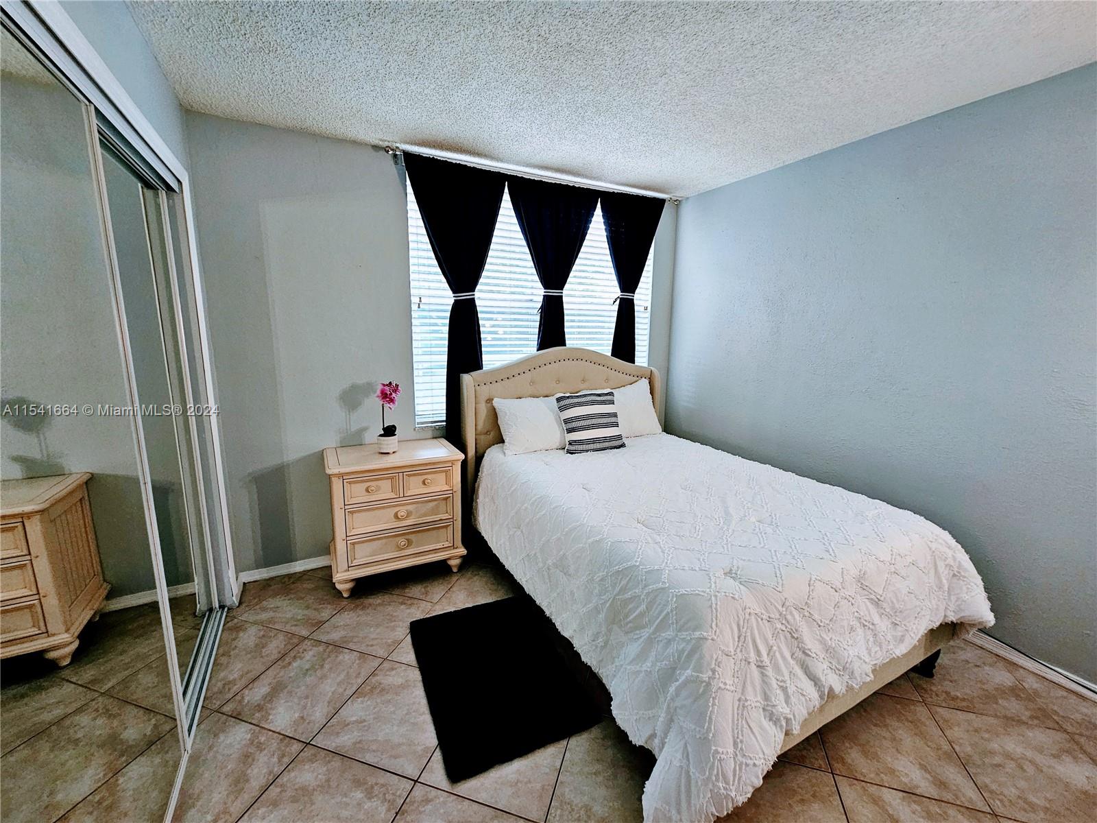 9471 Evergreen Pl 307, Davie, Florida 33324, 2 Bedrooms Bedrooms, ,2 BathroomsBathrooms,Residential,For Sale,9471 Evergreen Pl 307,A11541664