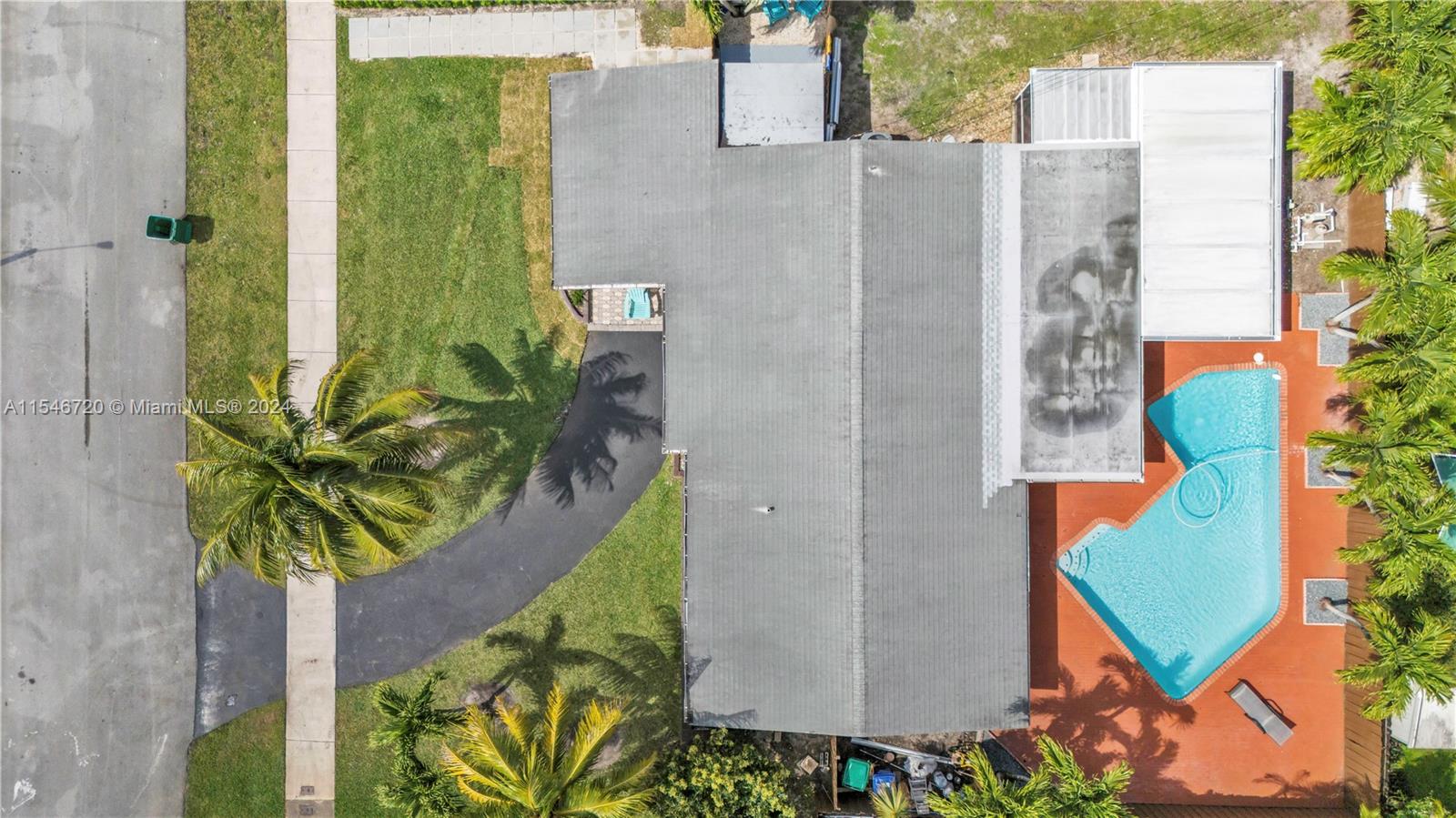 10015 SW 85th Ter, Miami, Florida 33173, 3 Bedrooms Bedrooms, ,2 BathroomsBathrooms,Residentiallease,For Rent,10015 SW 85th Ter,A11546720