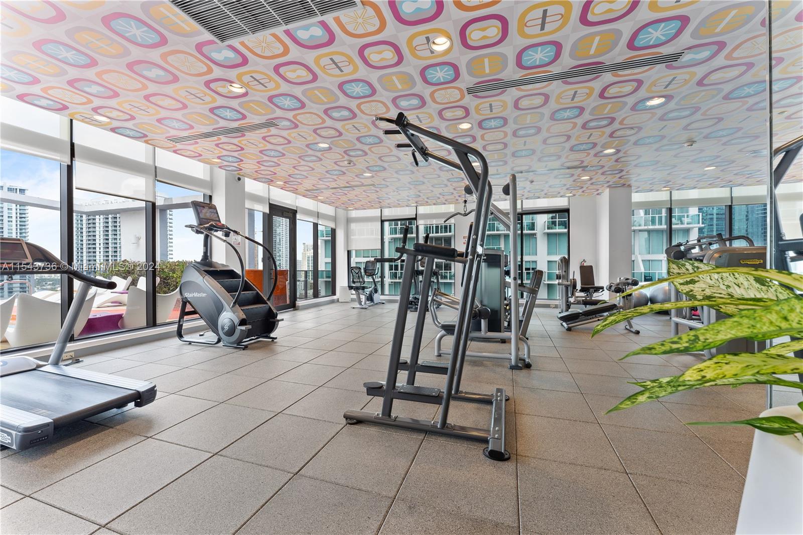31 SE 6th St 1102, Miami, Florida 33131, 2 Bedrooms Bedrooms, ,2 BathroomsBathrooms,Residential,For Sale,31 SE 6th St 1102,A11543736