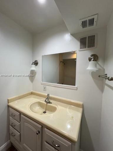 9920 NW 68th Pl 208, Tamarac, Florida 33321, 1 Bedroom Bedrooms, ,1 BathroomBathrooms,Residential,For Sale,9920 NW 68th Pl 208,A11547447