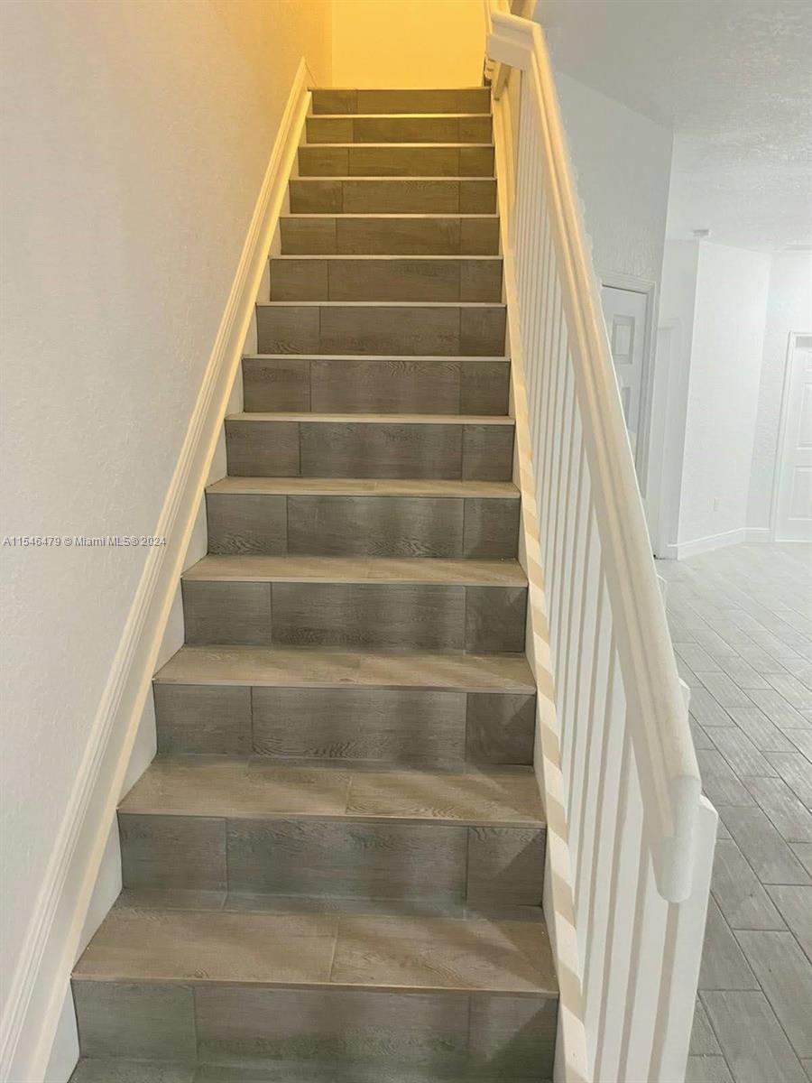 8301 NW 107th Ct 1-22, Doral, Florida 33178, 4 Bedrooms Bedrooms, ,3 BathroomsBathrooms,Residentiallease,For Rent,8301 NW 107th Ct 1-22,A11546479