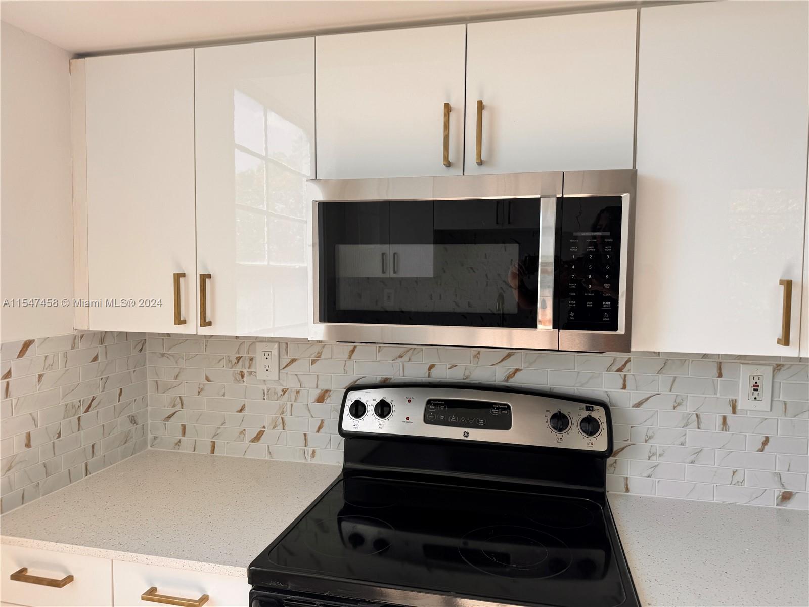 520 SE 5th Ave 2210, Fort Lauderdale, Florida 33301, 2 Bedrooms Bedrooms, ,2 BathroomsBathrooms,Residential,For Sale,520 SE 5th Ave 2210,A11547458