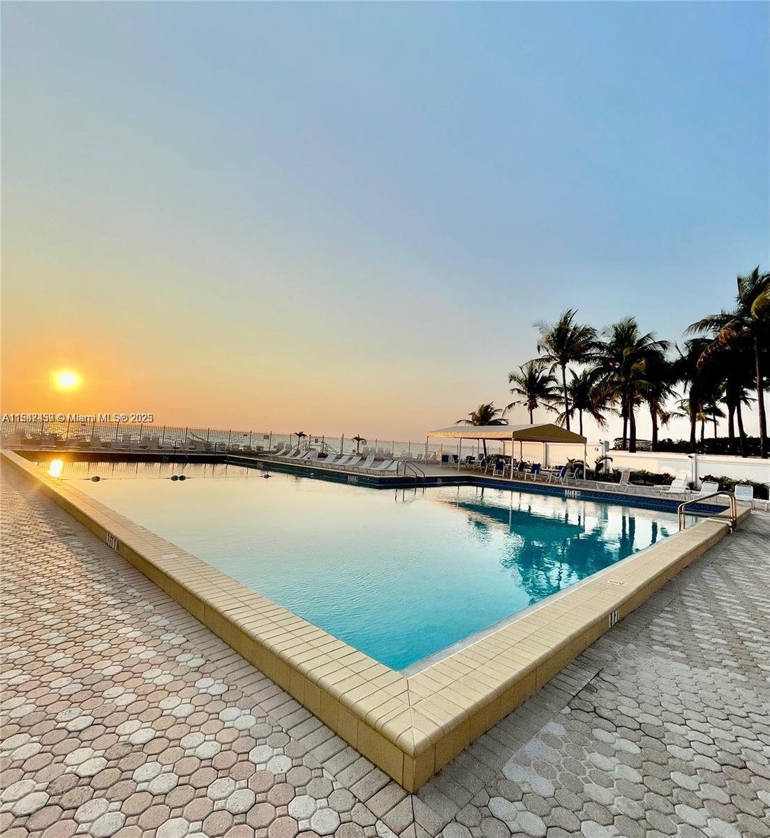 3505 S Ocean Dr 1203, Hollywood, Florida 33019, 2 Bedrooms Bedrooms, ,1 BathroomBathrooms,Residential,For Sale,3505 S Ocean Dr 1203,A11547459