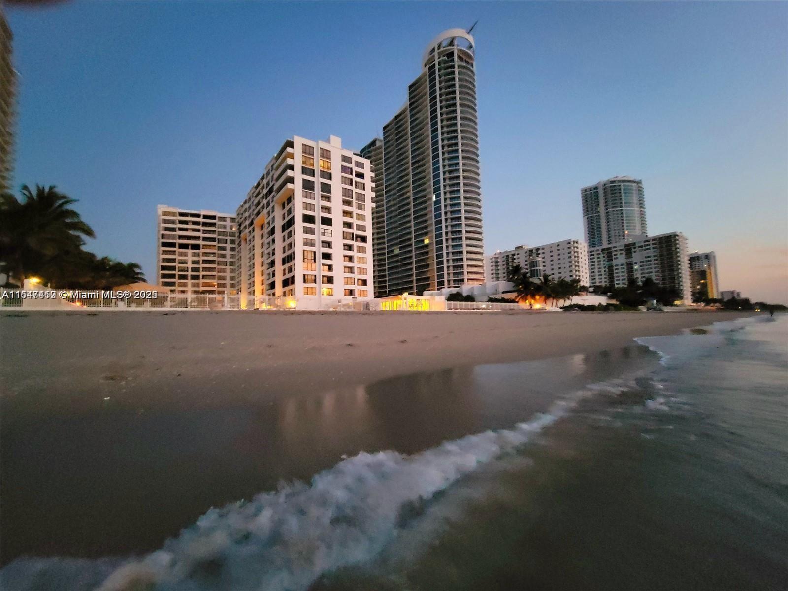 3505 S Ocean Dr 1203, Hollywood, Florida 33019, 2 Bedrooms Bedrooms, ,1 BathroomBathrooms,Residential,For Sale,3505 S Ocean Dr 1203,A11547459