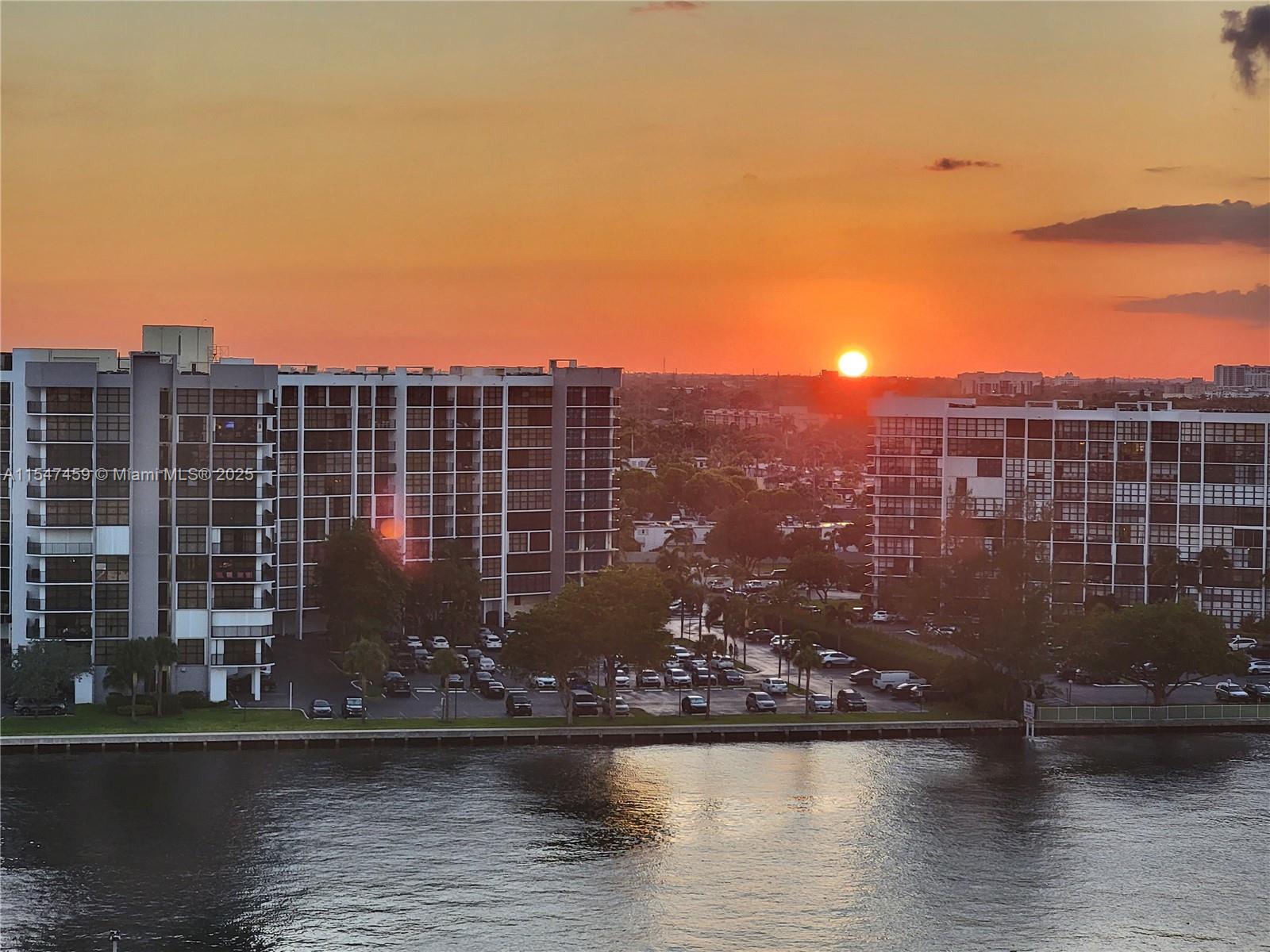 3505 S Ocean Dr 1203, Hollywood, Florida 33019, 2 Bedrooms Bedrooms, ,1 BathroomBathrooms,Residential,For Sale,3505 S Ocean Dr 1203,A11547459