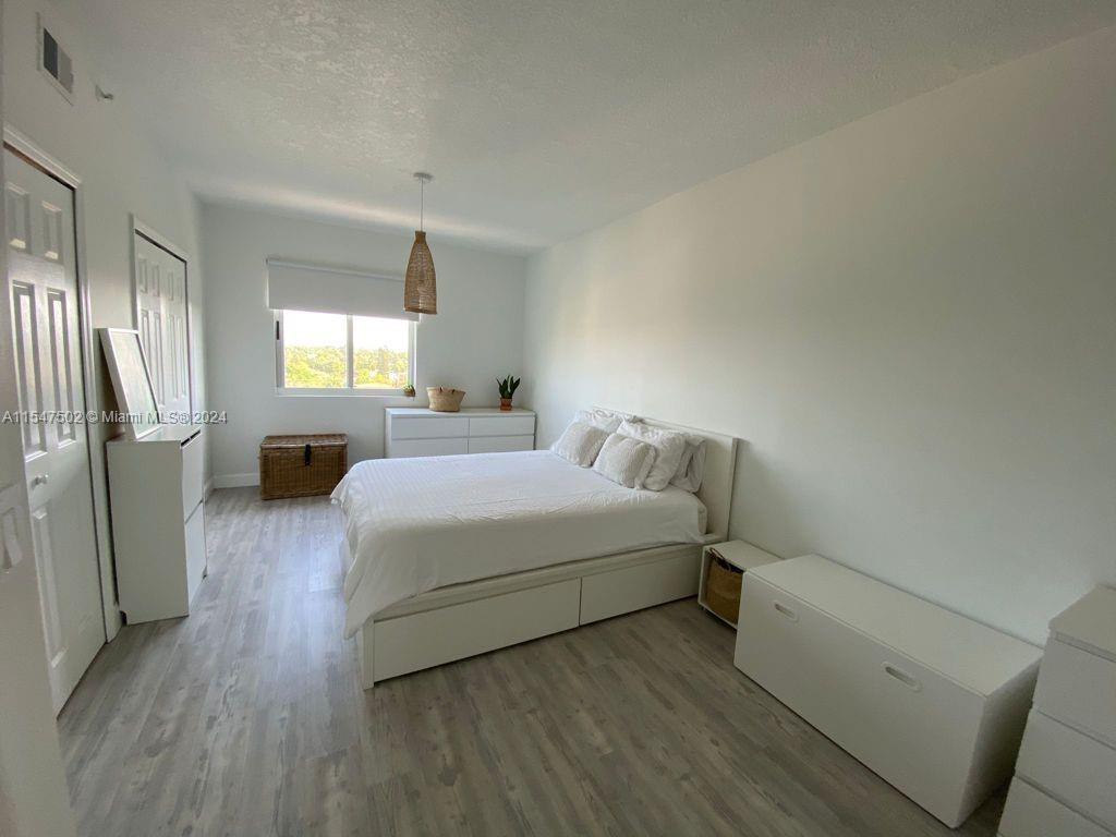 3500 Coral Way 707, Miami, Florida 33145, 2 Bedrooms Bedrooms, ,2 BathroomsBathrooms,Residentiallease,For Rent,3500 Coral Way 707,A11547502