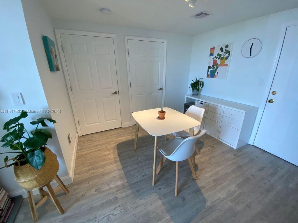 3500 Coral Way 707, Miami, Florida 33145, 2 Bedrooms Bedrooms, ,2 BathroomsBathrooms,Residentiallease,For Rent,3500 Coral Way 707,A11547502