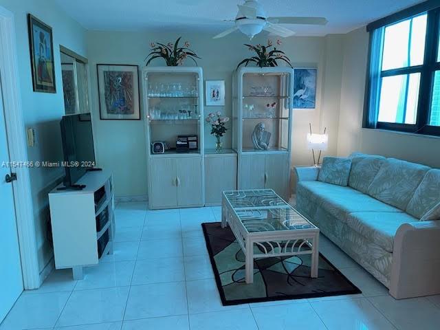 210 174th St, Sunny Isles Beach, FL, 33160 United States, 2 Bedrooms Bedrooms, ,2 BathroomsBathrooms,Residential,For Sale,174th St,A11547466