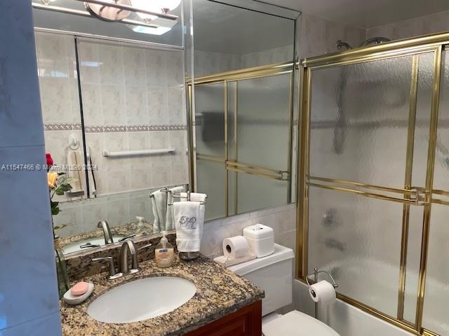 210 174th St, Sunny Isles Beach, FL, 33160 United States, 2 Bedrooms Bedrooms, ,2 BathroomsBathrooms,Residential,For Sale,174th St,A11547466