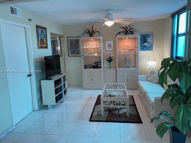 210 174th St, Sunny Isles Beach, FL, 33160 United States, 2 Bedrooms Bedrooms, ,2 BathroomsBathrooms,Residential,For Sale,174th St,A11547466