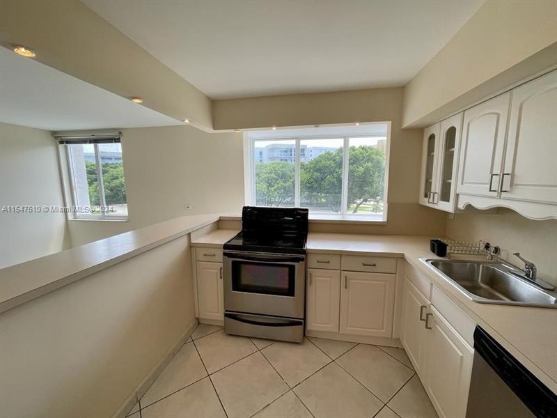 250  180th Dr #352 For Sale A11547510, FL