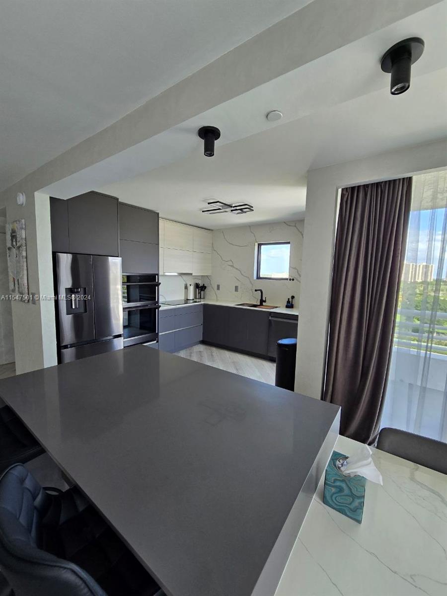 3300 NE 192nd St 907, Aventura, Florida 33180, 2 Bedrooms Bedrooms, ,2 BathroomsBathrooms,Residential,For Sale,3300 NE 192nd St 907,A11547501