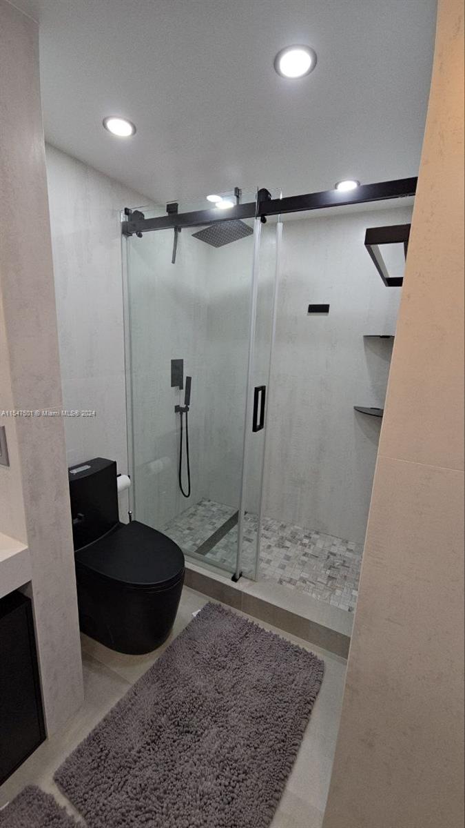 3300 192nd St, Aventura, FL, 33180 United States, 2 Bedrooms Bedrooms, ,2 BathroomsBathrooms,Residential,For Sale,192nd St,A11547501