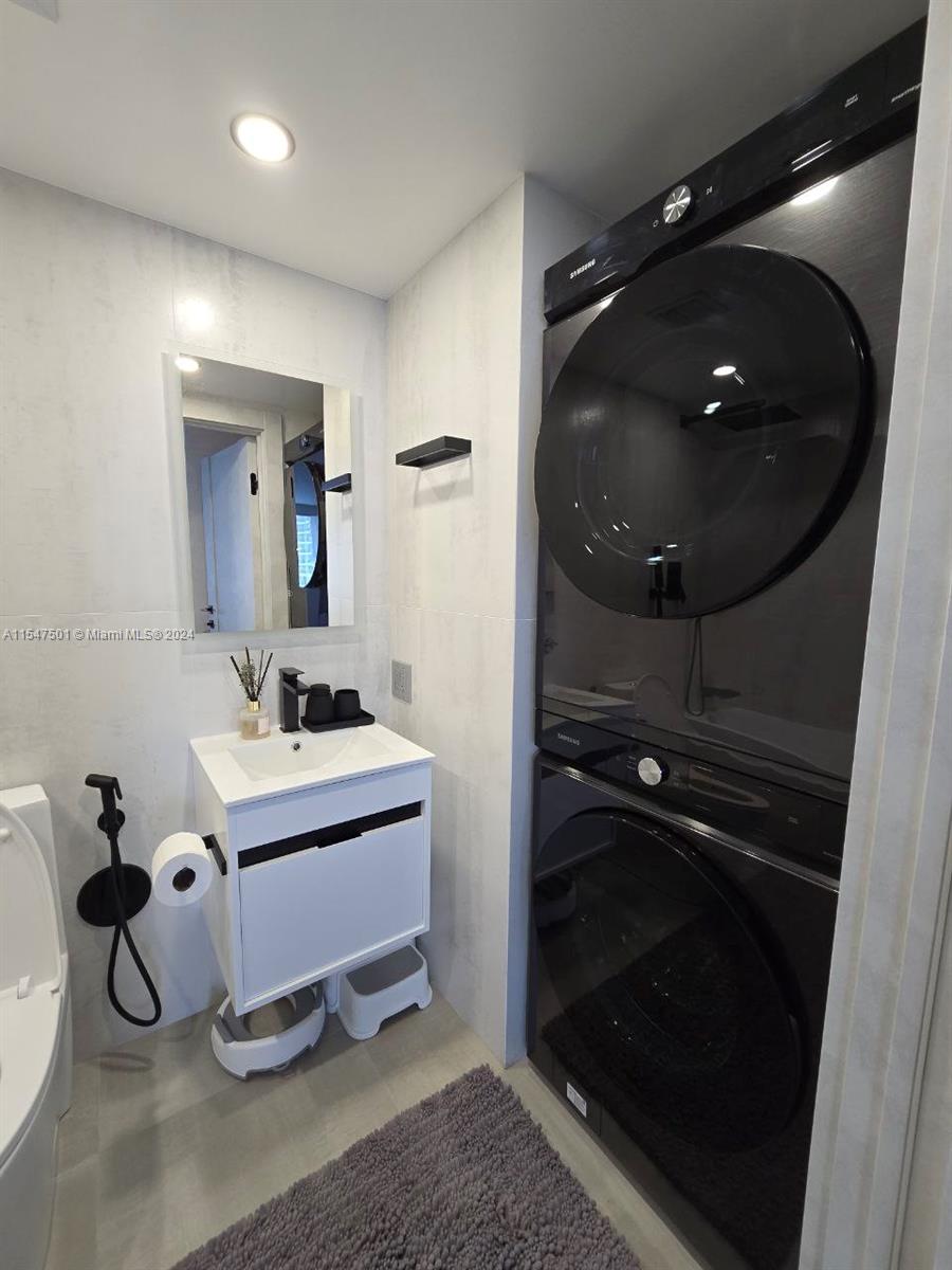 3300 192nd St, Aventura, FL, 33180 United States, 2 Bedrooms Bedrooms, ,2 BathroomsBathrooms,Residential,For Sale,192nd St,A11547501