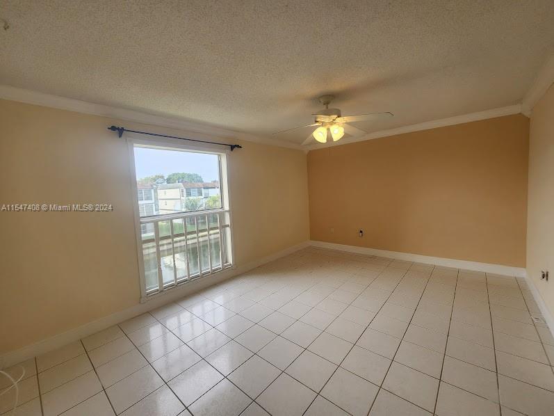 8350 Sands Point Blvd E309, Tamarac, Florida 33321, 2 Bedrooms Bedrooms, ,2 BathroomsBathrooms,Residentiallease,For Rent,8350 Sands Point Blvd E309,A11547408