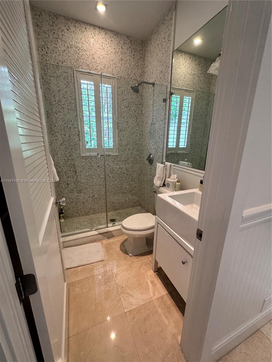 300 Greenwood Dr, Key Biscayne, FL, 33149 United States, 4 Bedrooms Bedrooms, ,5 BathroomsBathrooms,Residential,For Sale,Greenwood Dr,A11547490