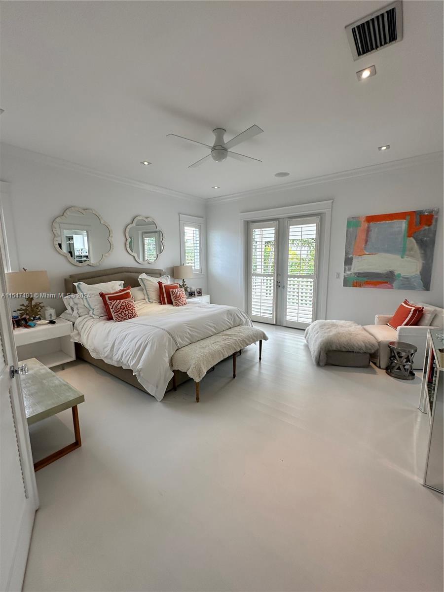 300 Greenwood Dr, Key Biscayne, FL, 33149 United States, 4 Bedrooms Bedrooms, ,5 BathroomsBathrooms,Residential,For Sale,Greenwood Dr,A11547490