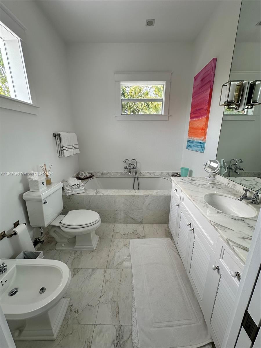 300 Greenwood Dr, Key Biscayne, FL, 33149 United States, 4 Bedrooms Bedrooms, ,5 BathroomsBathrooms,Residential,For Sale,Greenwood Dr,A11547490