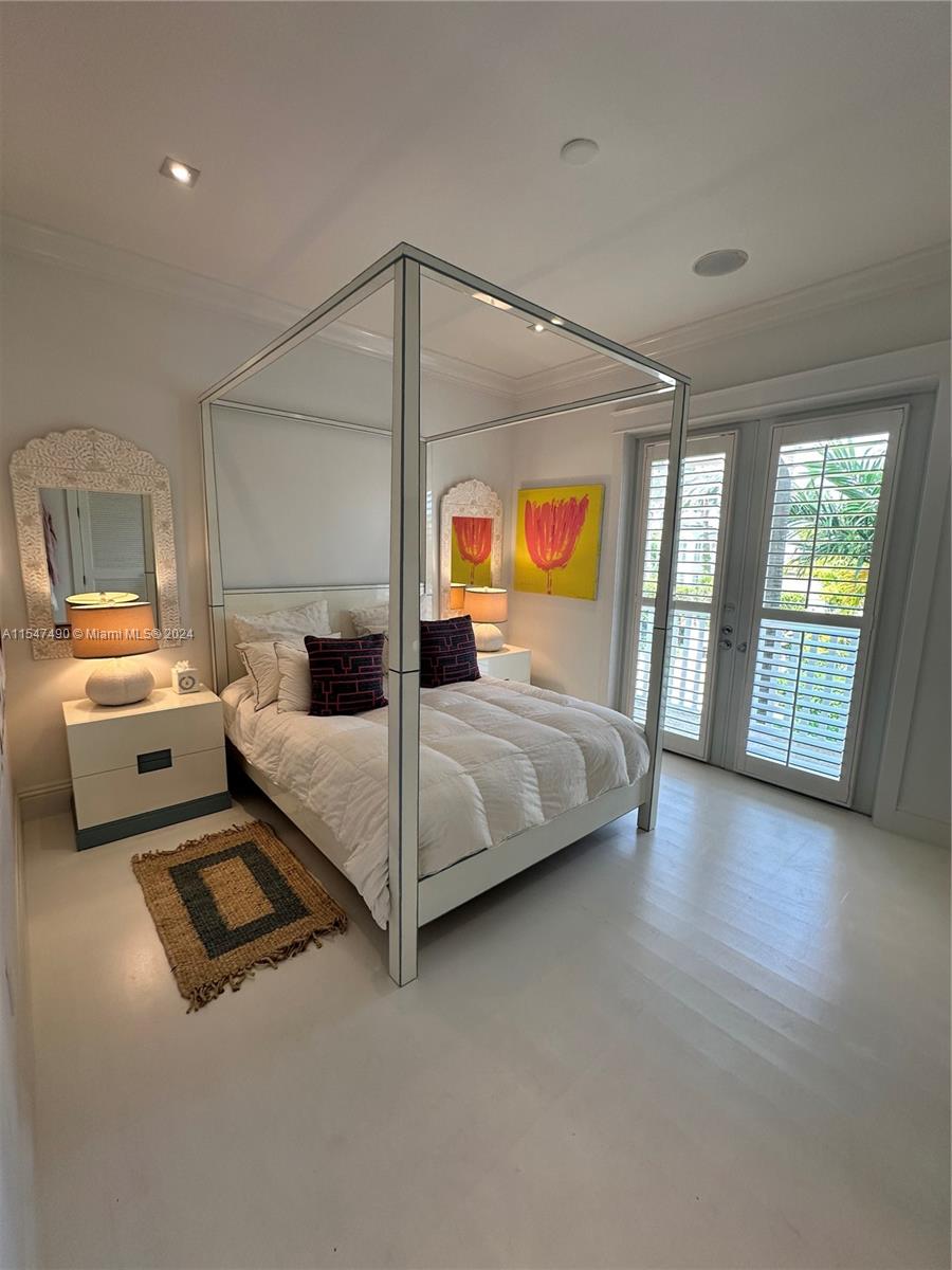 300 Greenwood Dr, Key Biscayne, FL, 33149 United States, 4 Bedrooms Bedrooms, ,5 BathroomsBathrooms,Residential,For Sale,Greenwood Dr,A11547490