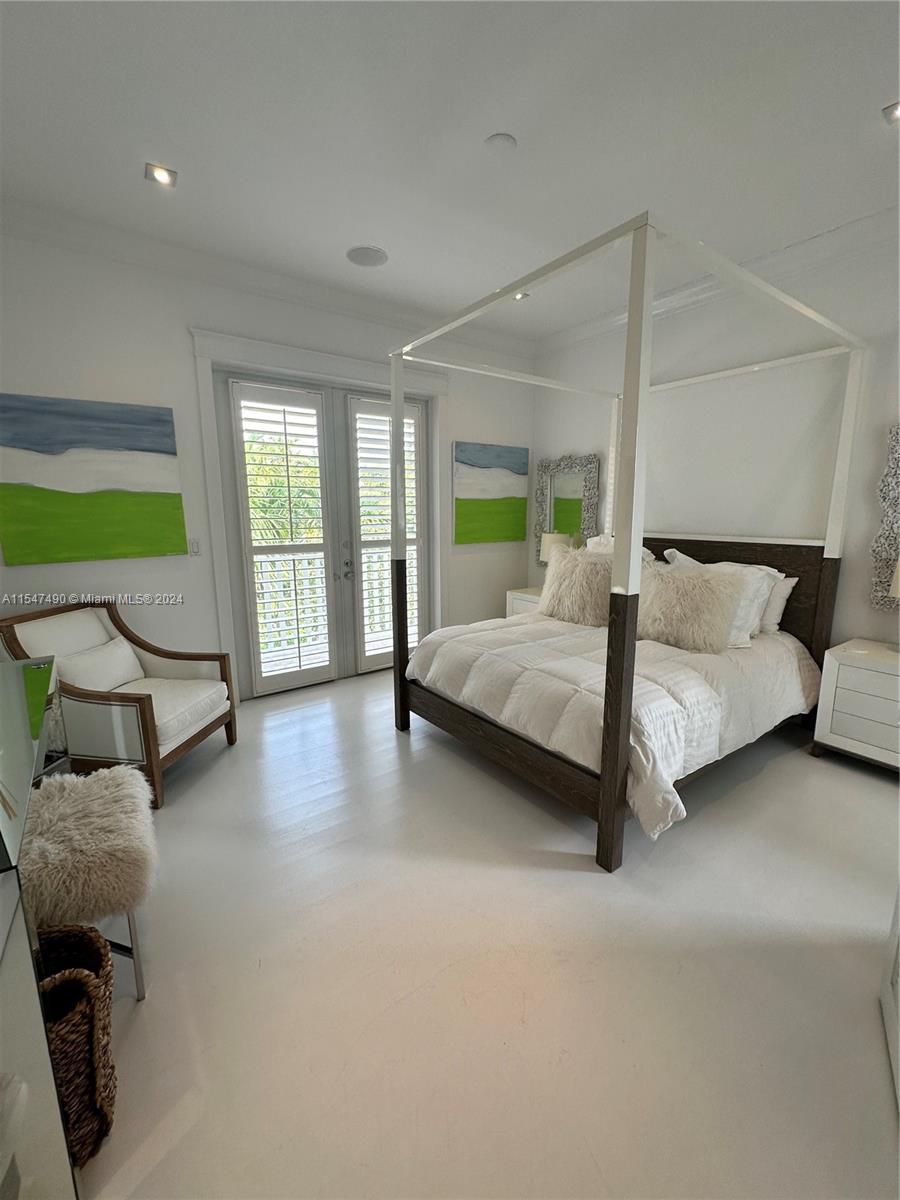 300 Greenwood Dr, Key Biscayne, FL, 33149 United States, 4 Bedrooms Bedrooms, ,5 BathroomsBathrooms,Residential,For Sale,Greenwood Dr,A11547490