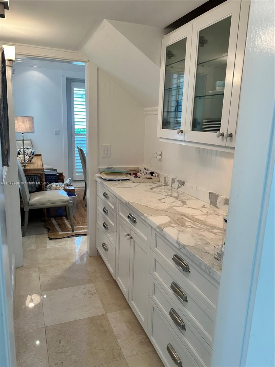 300 Greenwood Dr, Key Biscayne, FL, 33149 United States, 4 Bedrooms Bedrooms, ,5 BathroomsBathrooms,Residential,For Sale,Greenwood Dr,A11547490