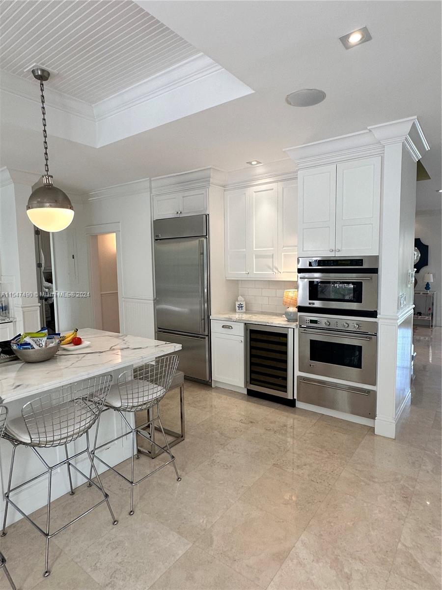 300 Greenwood Dr, Key Biscayne, FL, 33149 United States, 4 Bedrooms Bedrooms, ,5 BathroomsBathrooms,Residential,For Sale,Greenwood Dr,A11547490