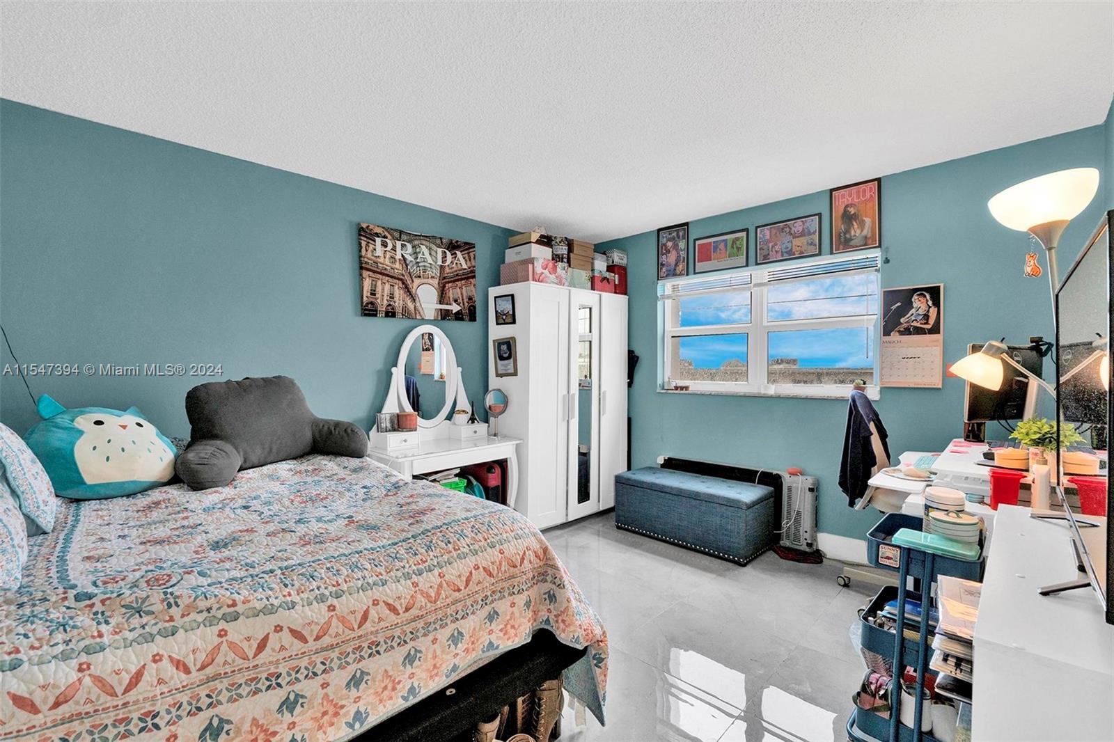 501 NE 14th Ave 601, Hallandale Beach, Florida 33009, 2 Bedrooms Bedrooms, ,2 BathroomsBathrooms,Residential,For Sale,501 NE 14th Ave 601,A11547394