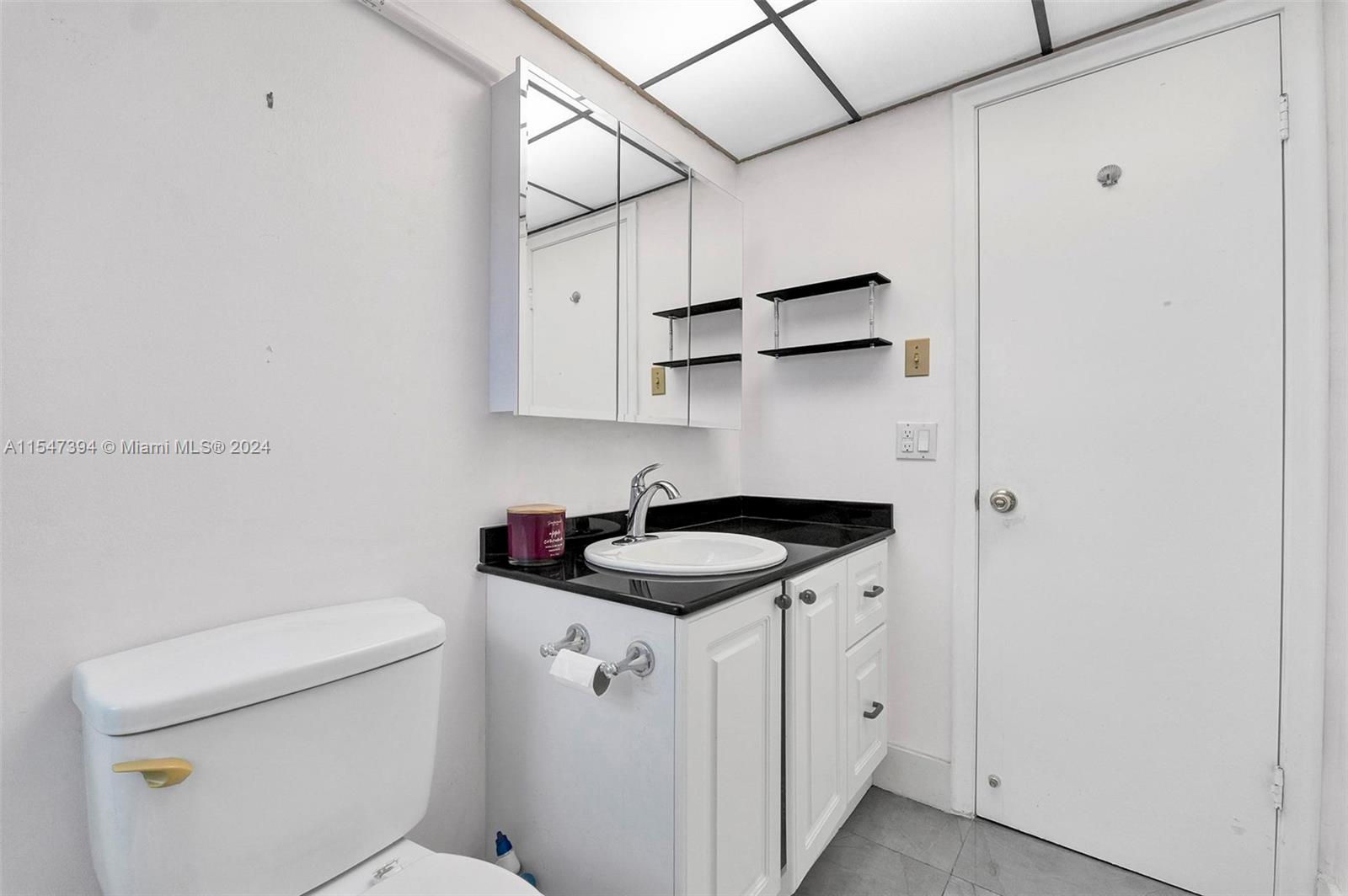 501 NE 14th Ave 601, Hallandale Beach, Florida 33009, 2 Bedrooms Bedrooms, ,2 BathroomsBathrooms,Residential,For Sale,501 NE 14th Ave 601,A11547394