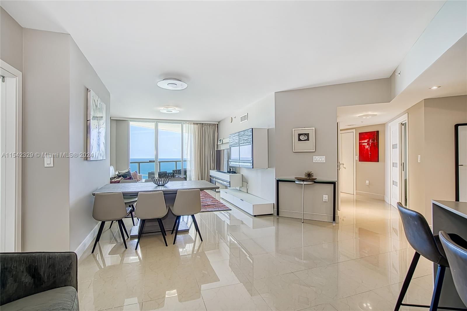 Condo for Sale in Sunny Isles Beach, FL