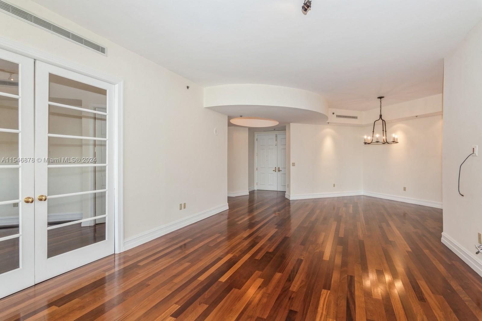 626 Coral Way 1503, Coral Gables, Florida 33134, 3 Bedrooms Bedrooms, ,3 BathroomsBathrooms,Residentiallease,For Rent,626 Coral Way 1503,A11546878