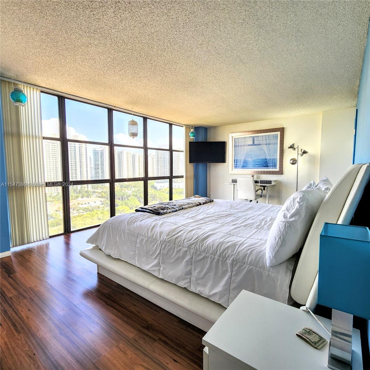 18181 31st Ct, Aventura, FL, 33160 United States, 2 Bedrooms Bedrooms, ,2 BathroomsBathrooms,Residential,For Sale,31st Ct,A11547399