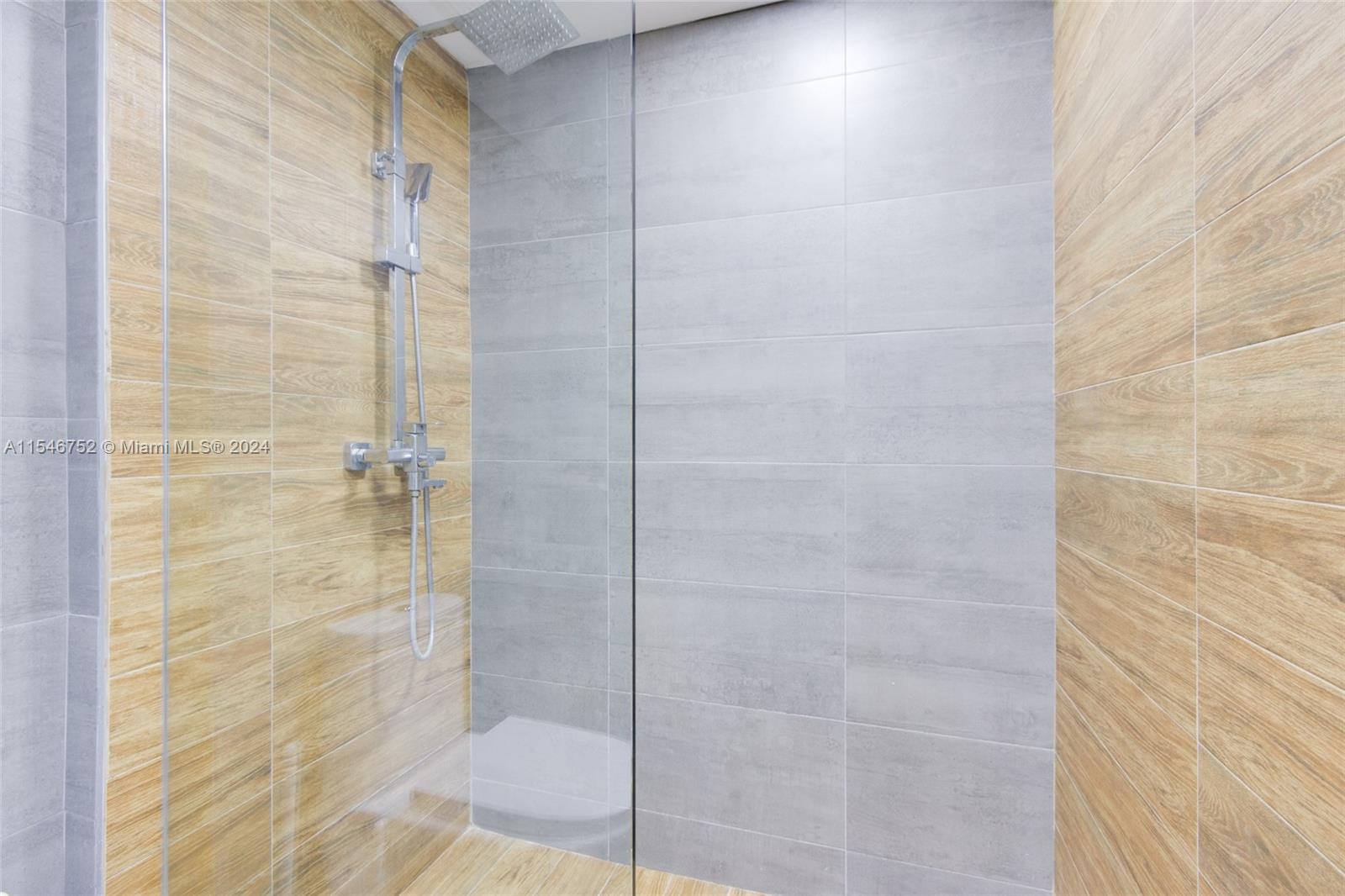 4350 Hillcrest Dr 600, Hollywood, Florida 33021, 2 Bedrooms Bedrooms, ,2 BathroomsBathrooms,Residential,For Sale,4350 Hillcrest Dr 600,A11546752