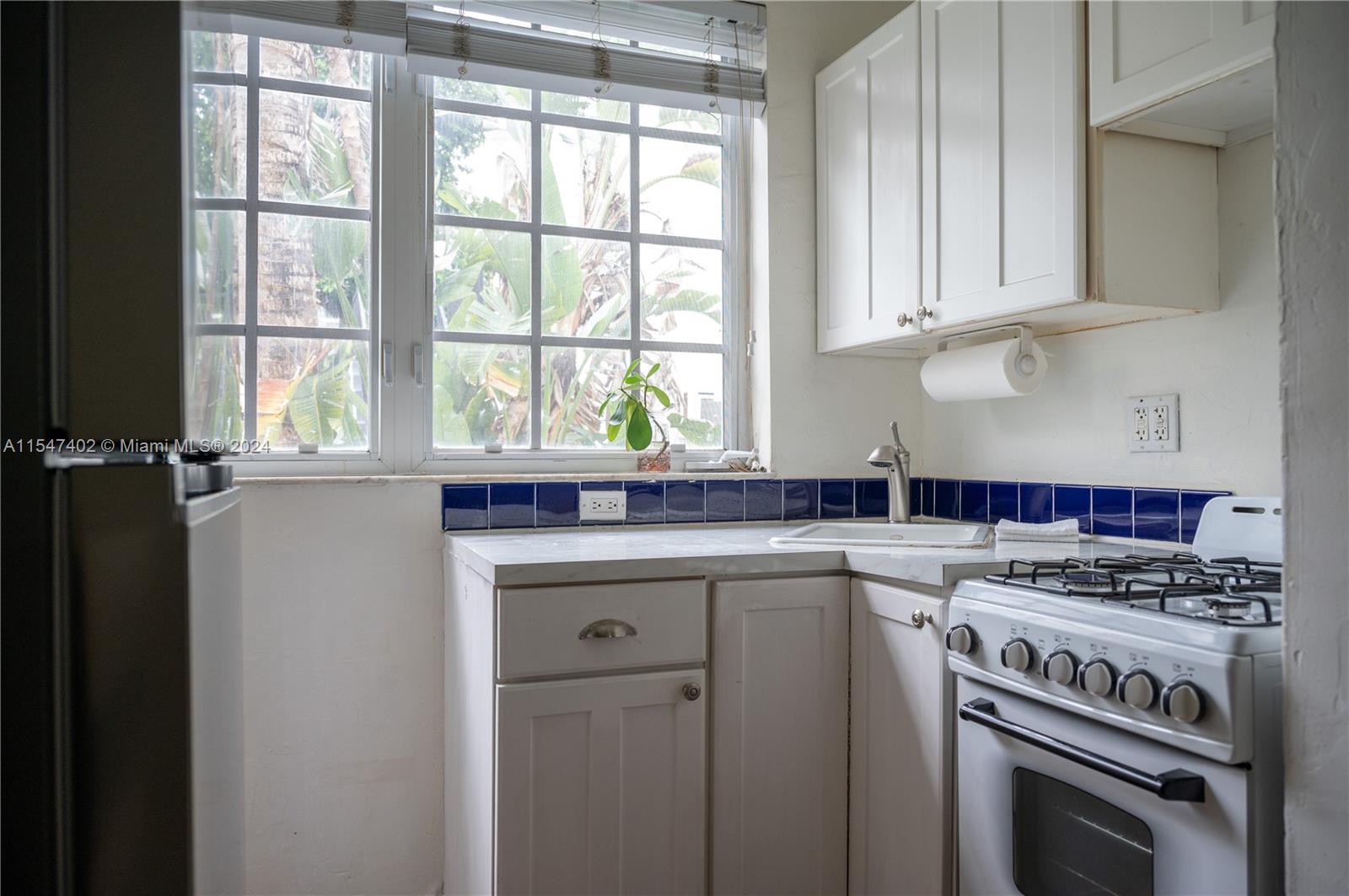 741 15th St 10, Miami Beach, Florida 33139, ,1 BathroomBathrooms,Residential,For Sale,741 15th St 10,A11547402