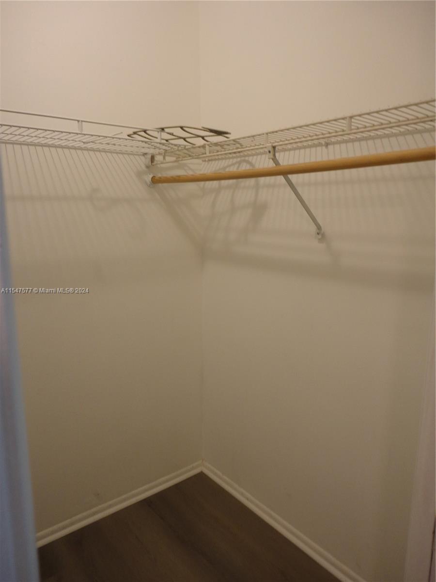 3321 Raleigh St 3H, Hollywood, Florida 33021, 3 Bedrooms Bedrooms, ,2 BathroomsBathrooms,Residential,For Sale,3321 Raleigh St 3H,A11547577