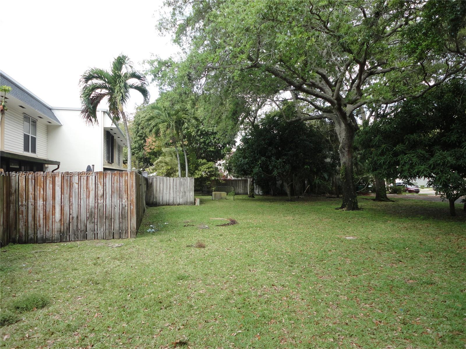 3321 Raleigh St 3H, Hollywood, Florida 33021, 3 Bedrooms Bedrooms, ,2 BathroomsBathrooms,Residential,For Sale,3321 Raleigh St 3H,A11547577