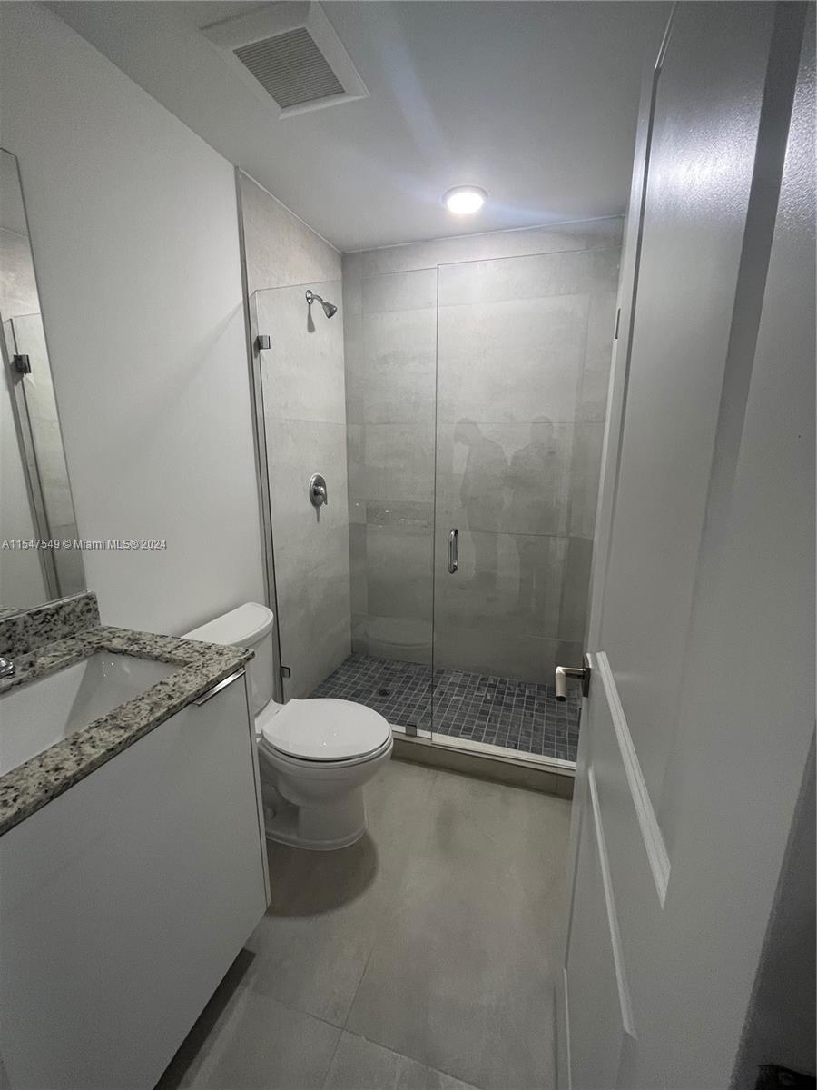 535 SW 5th ST 3, Miami, Florida 33130, 2 Bedrooms Bedrooms, ,2 BathroomsBathrooms,Residentiallease,For Rent,535 SW 5th ST 3,A11547549