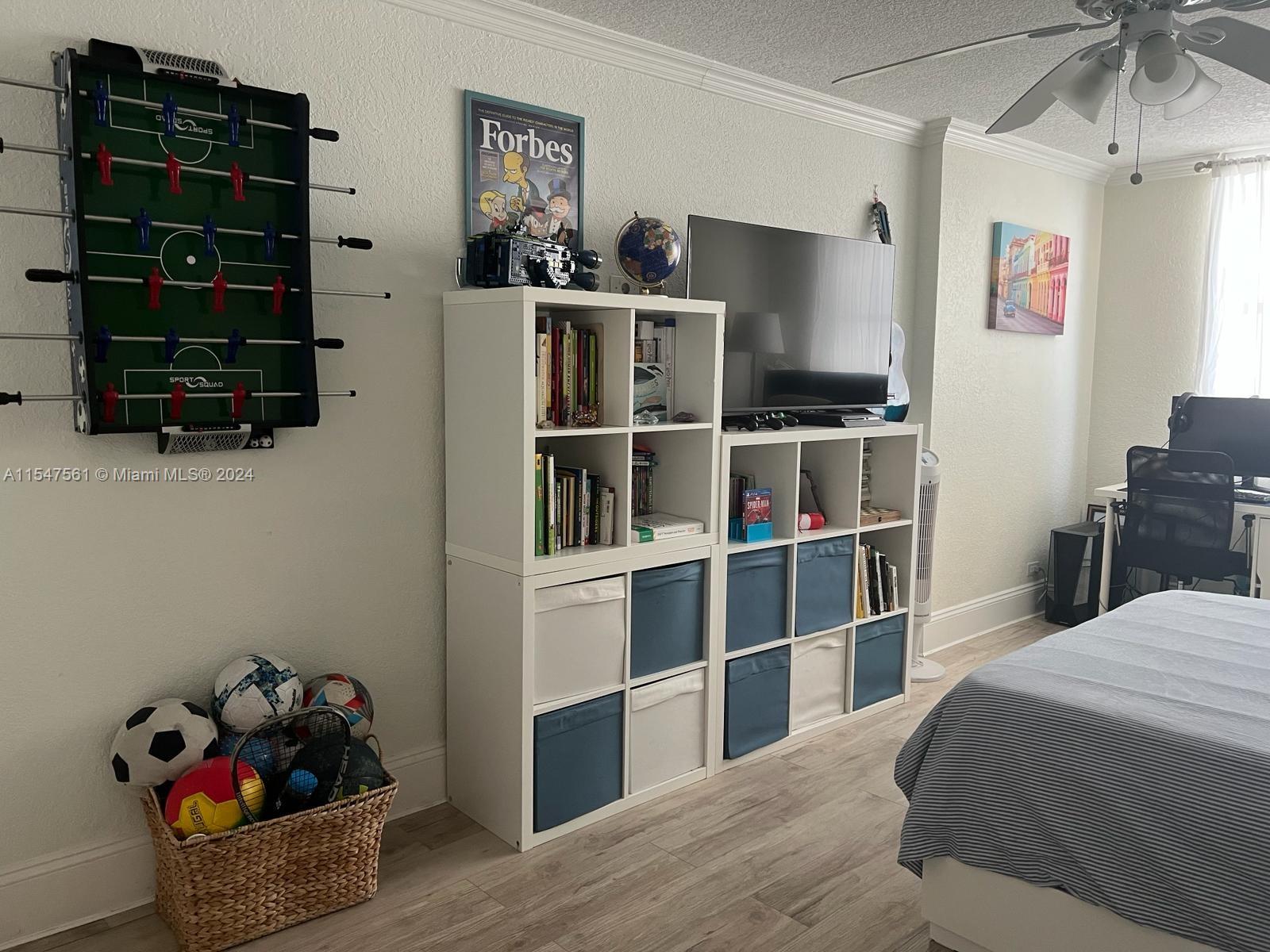 6039 Collins Ave 1401, Miami Beach, Florida 33140, 2 Bedrooms Bedrooms, ,2 BathroomsBathrooms,Residential,For Sale,6039 Collins Ave 1401,A11547561