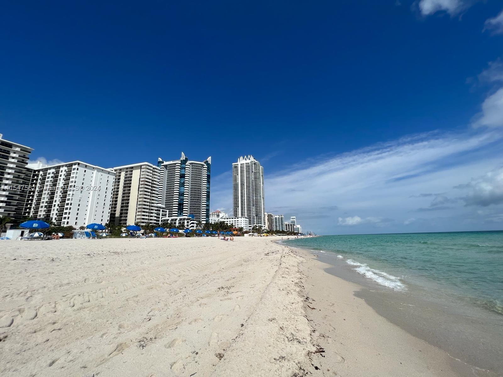 6039 Collins Ave 1401, Miami Beach, Florida 33140, 2 Bedrooms Bedrooms, ,2 BathroomsBathrooms,Residential,For Sale,6039 Collins Ave 1401,A11547561