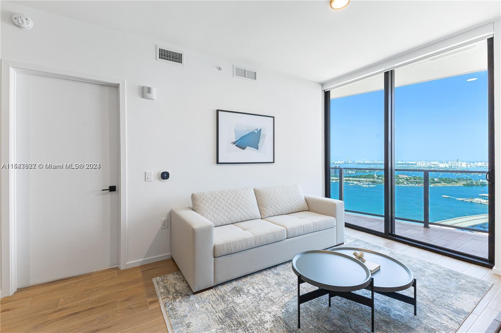 398 NE 5th St 3110, Miami, Florida 33132, 1 Bedroom Bedrooms, ,1 BathroomBathrooms,Residentiallease,For Rent,398 NE 5th St 3110,A11547627