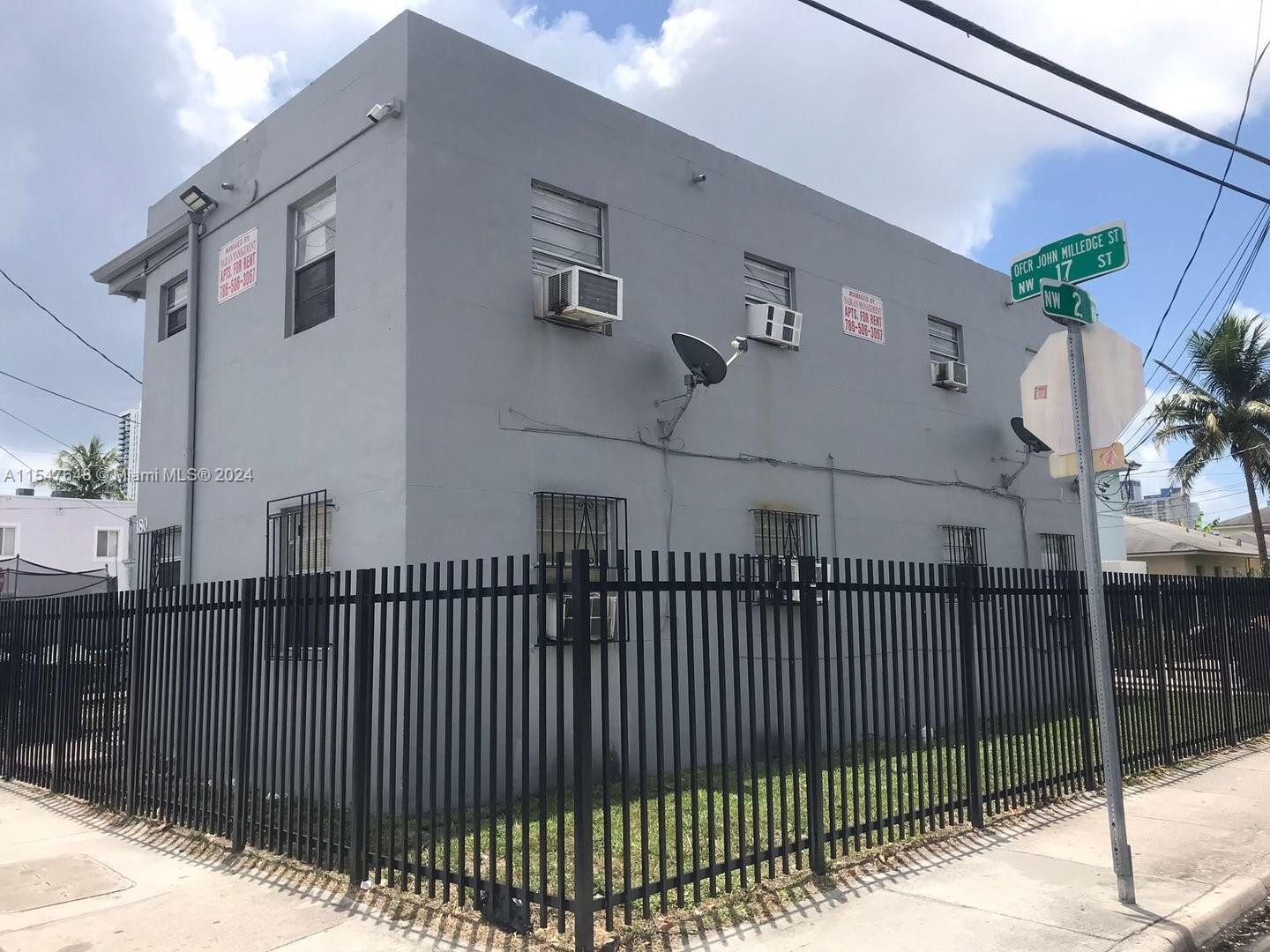 180 NW 17 St 1, Miami, Florida 33136, 1 Bedroom Bedrooms, ,1 BathroomBathrooms,Residentiallease,For Rent,180 NW 17 St 1,A11547648