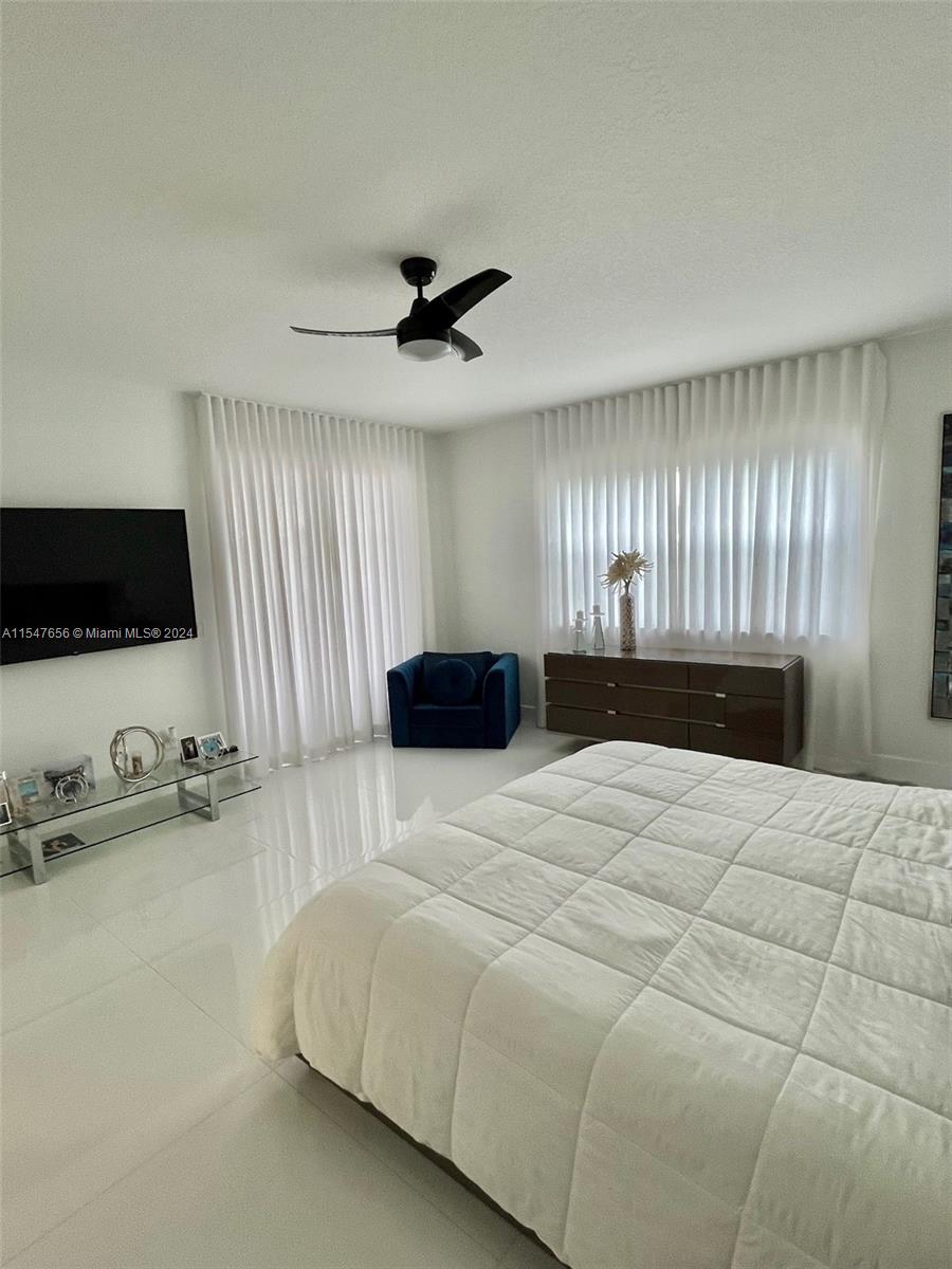 10730 66th St, Doral, FL, 33178 United States, 3 Bedrooms Bedrooms, ,2 BathroomsBathrooms,Residential,For Sale,66th St,A11547656