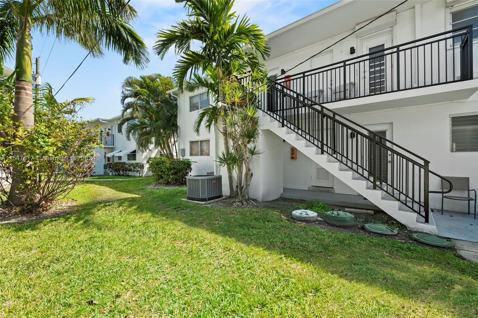 1035 15th St, Fort Lauderdale, FL, 33316 United States, 2 Bedrooms Bedrooms, ,1 BathroomBathrooms,Residential,For Sale,15th St,A11547617