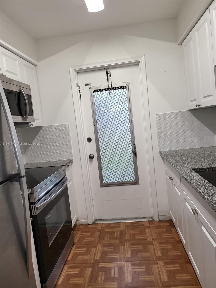 1836 Arthur Street 9, Hollywood, Florida 33020, 1 Bedroom Bedrooms, ,1 BathroomBathrooms,Residentiallease,For Rent,1836 Arthur Street 9,A11547672