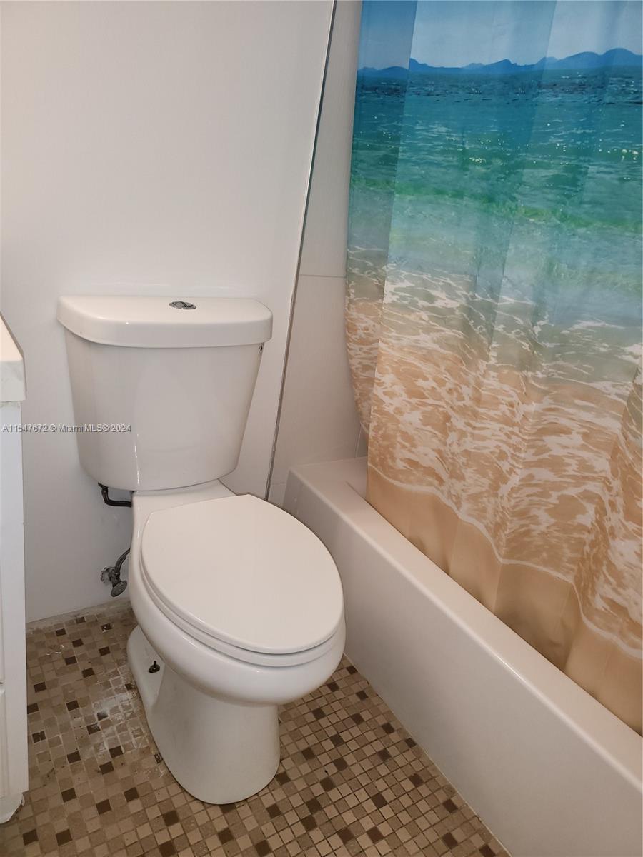 1836 Arthur Street 9, Hollywood, Florida 33020, 1 Bedroom Bedrooms, ,1 BathroomBathrooms,Residentiallease,For Rent,1836 Arthur Street 9,A11547672