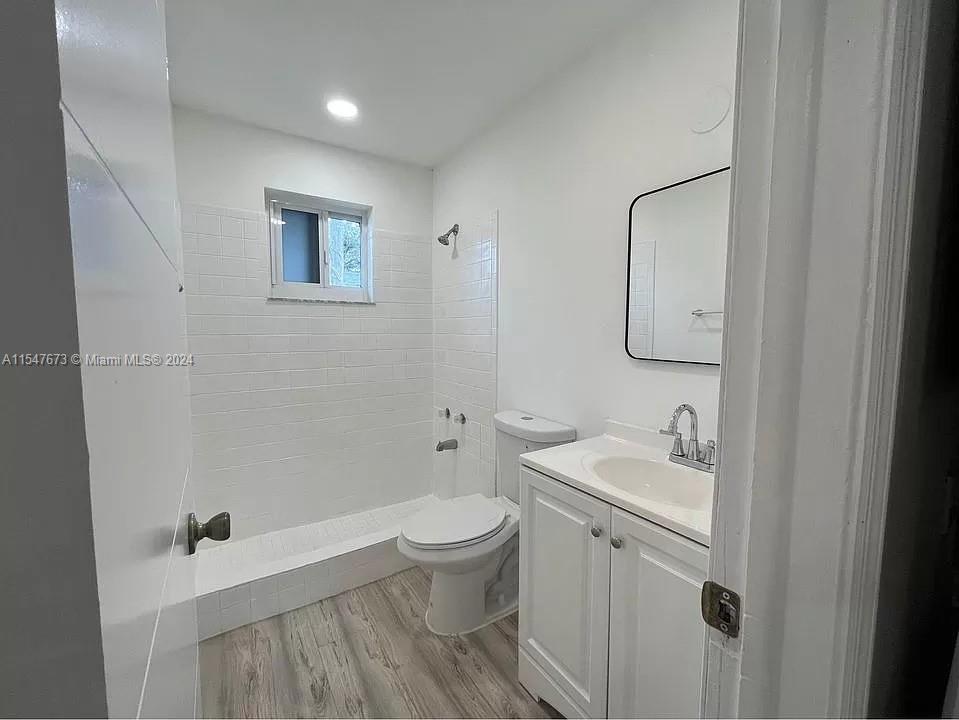 2308 Jackson St 1-9, Hollywood, Florida 33020, ,Commercialsale,For Sale,2308 Jackson St 1-9,A11547673