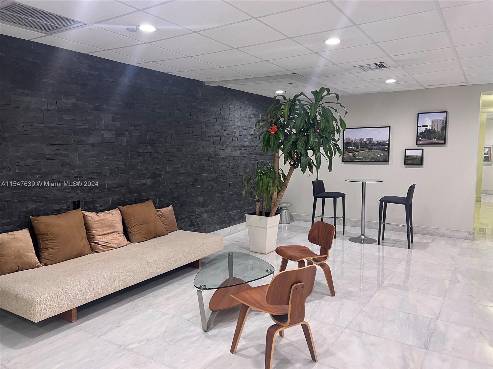 Miami Beach, Florida 33139, 1 Bedroom Bedrooms, ,1 BathroomBathrooms,Residential,For Sale,A11547639